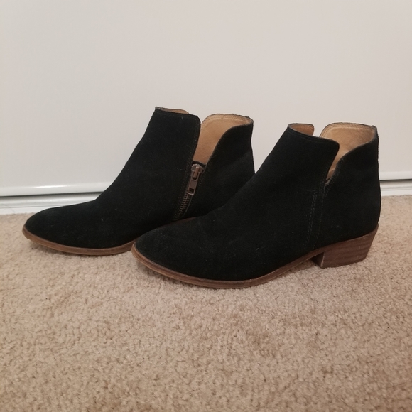 Splendid Hamptyn Black Suede Ankle Boots - Picture 4 of 9